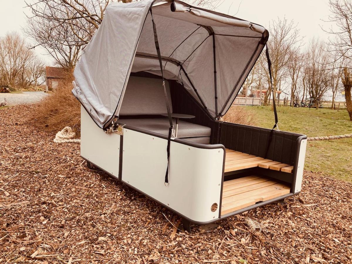 Luxury tent Hof Steinhuetten Schlafstrandkorb